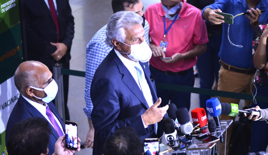 “Variante está em contaminação comunitária”, diz Caiado em anúncio de possível lockdown