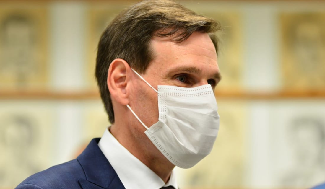 Entre PT e Bolsonaro, Lissauer fica com atual presidente