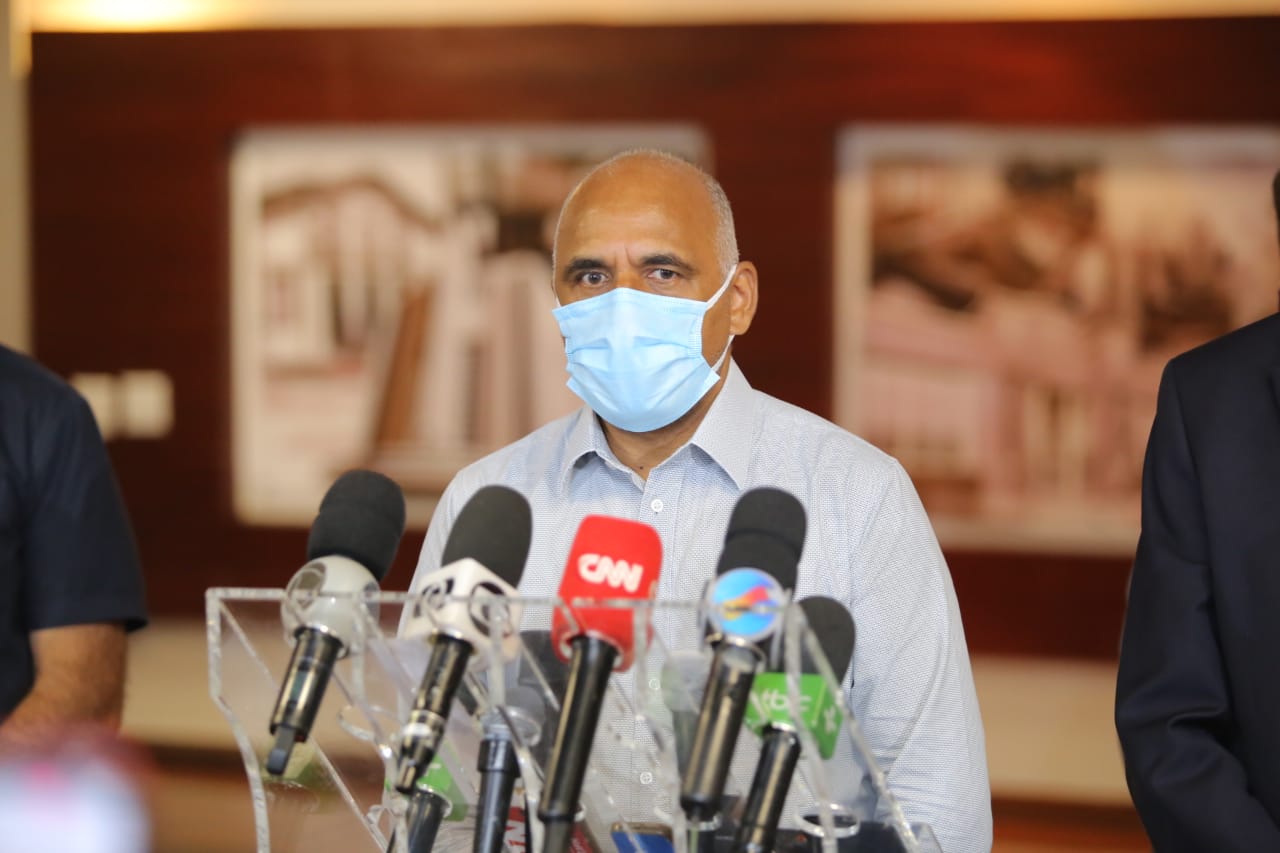 Goiânia vai ao STF por direito de usar vacinas que adquirir