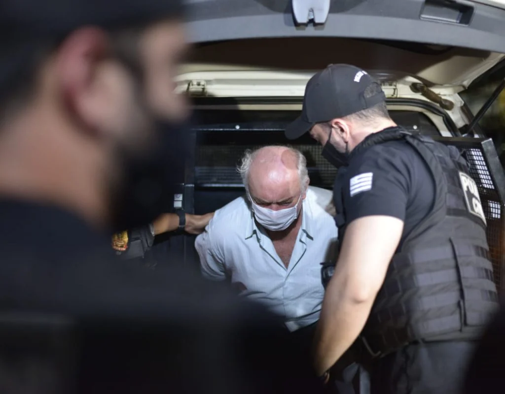 Defesa de fazendeiro acusado de matar advogados solicita soltura imediata dele