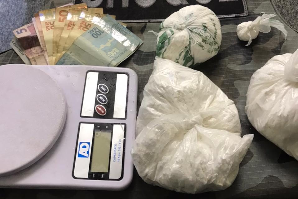 Policiais apreendem R$ 70 mil em cocaína em Goiânia e Aparecida 