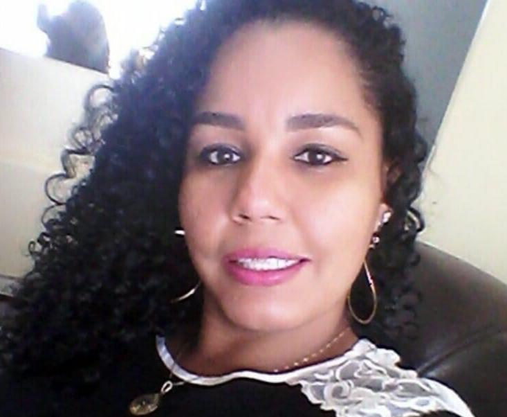 Mulher que morreu ao pintar cabelo já teve reação alérgica antes, diz amiga à polícia - karine - catalão -