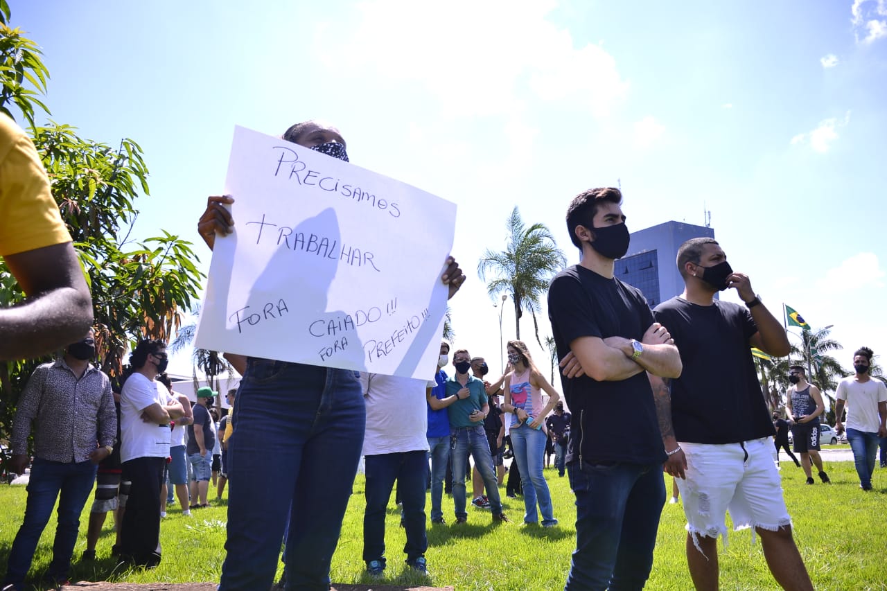 Categoria se reúne com prefeito para pedir alterações em decreto que vigora a partir desta quinta-feira (25) (Foto: Jucimar de Sousa/Mais Goiás)