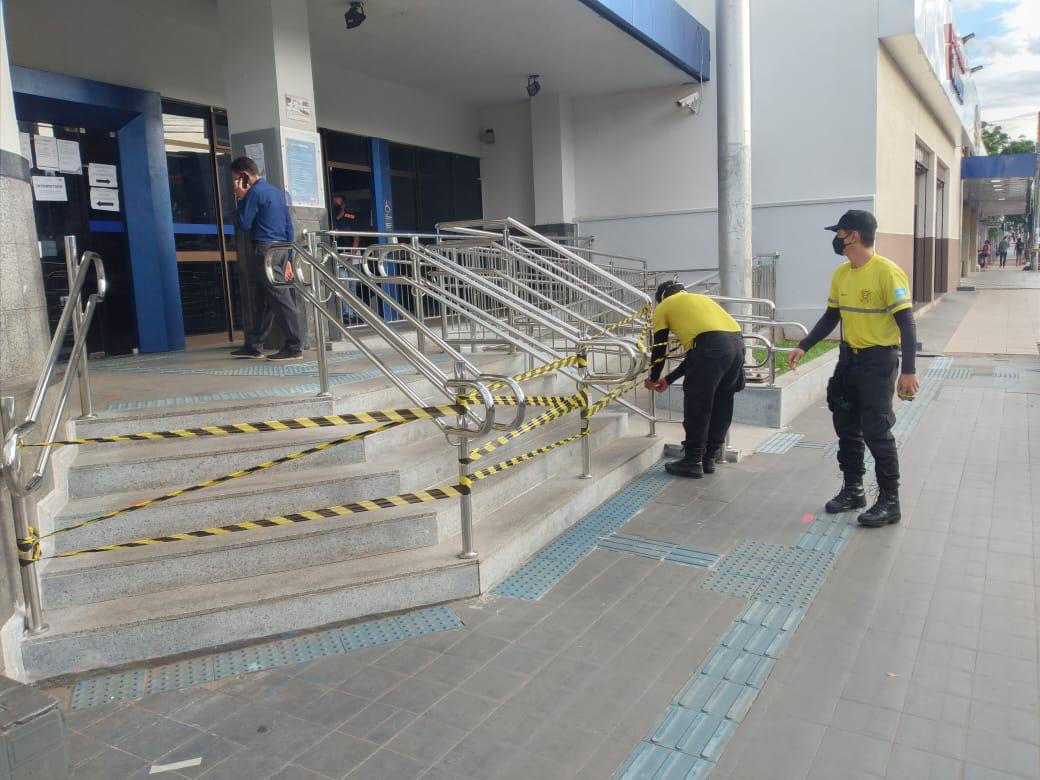 Agência da Caixa em Caldas Novas é interditada por descumprimento do decreto