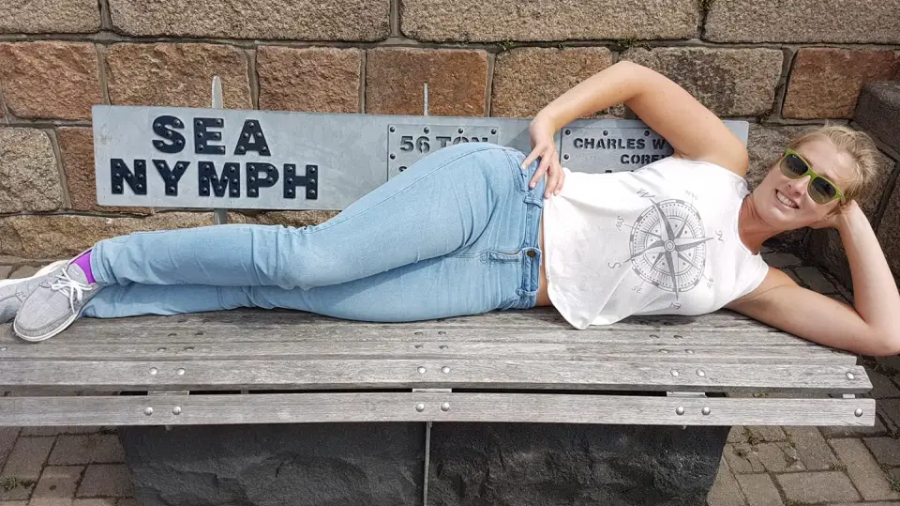 Tenente britânica é investigada por fazer vídeos pornô em submarino nuclear - marinha - pornográficos