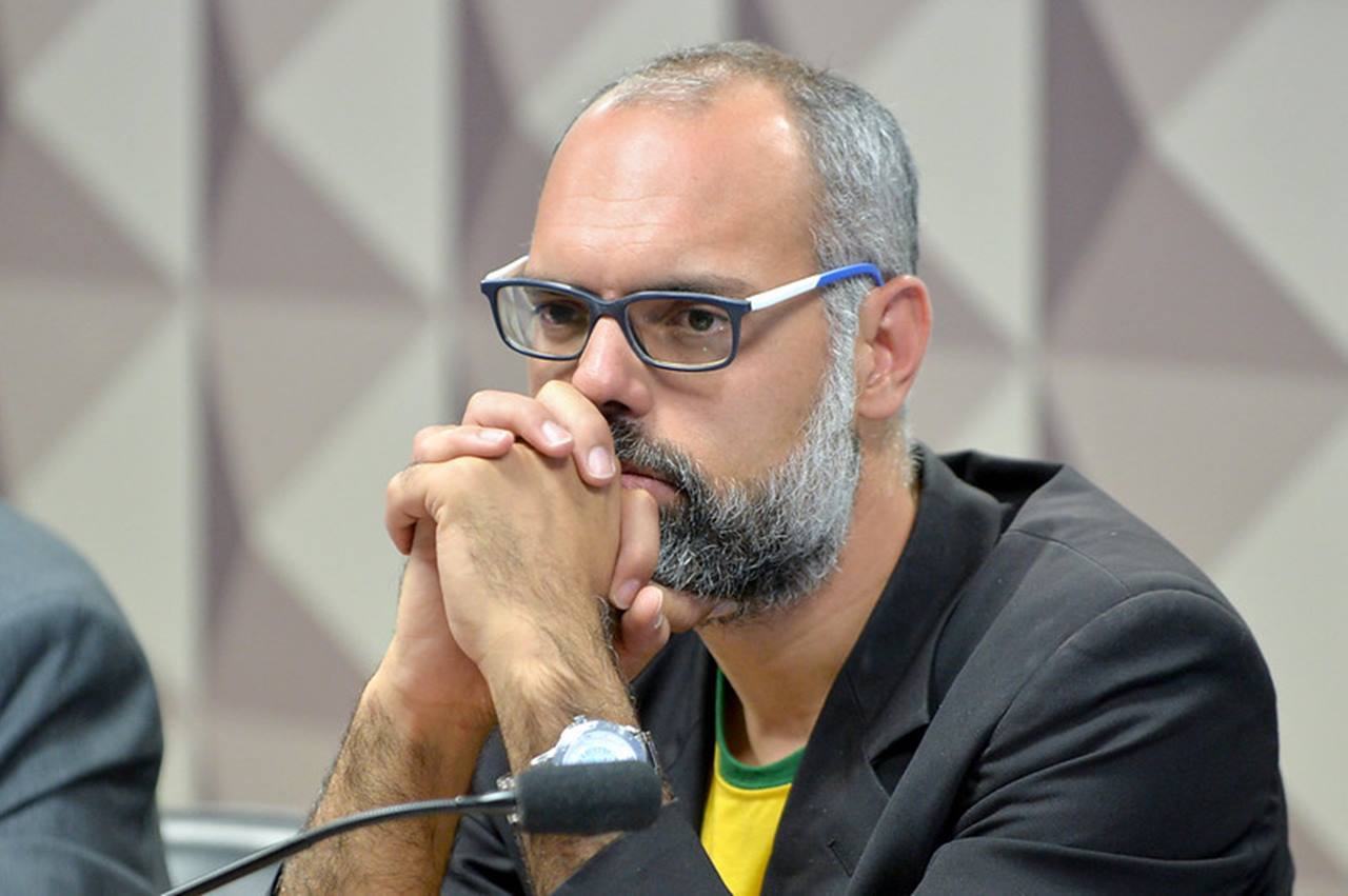 X diz que investigados pelo STF tentam burlar ordens de bloqueio