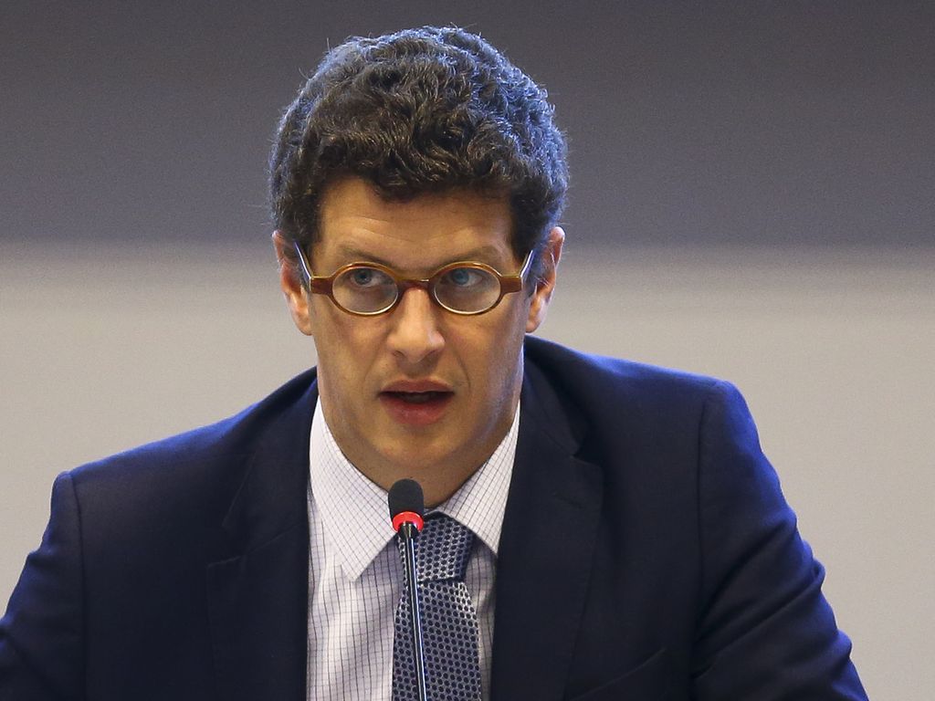 Salles atuou de forma explícita a favor de madeireiros, diz delegado da PF afastado