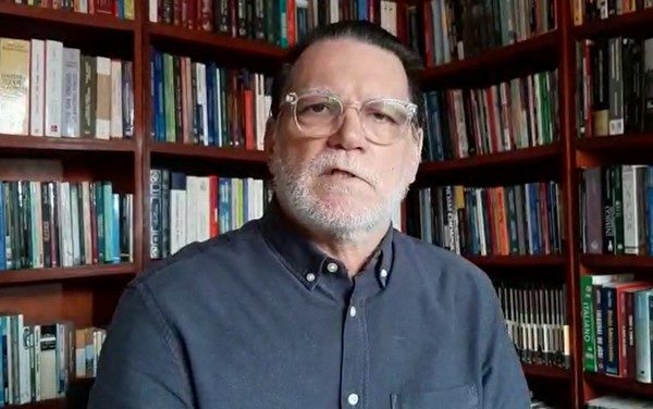 O Ministério Público já identificou ao menos 20 pessoas que fingiram atuar em hospitais de Ceres para serem vacinadas contra a Covid-19. (Foto: reprodução)