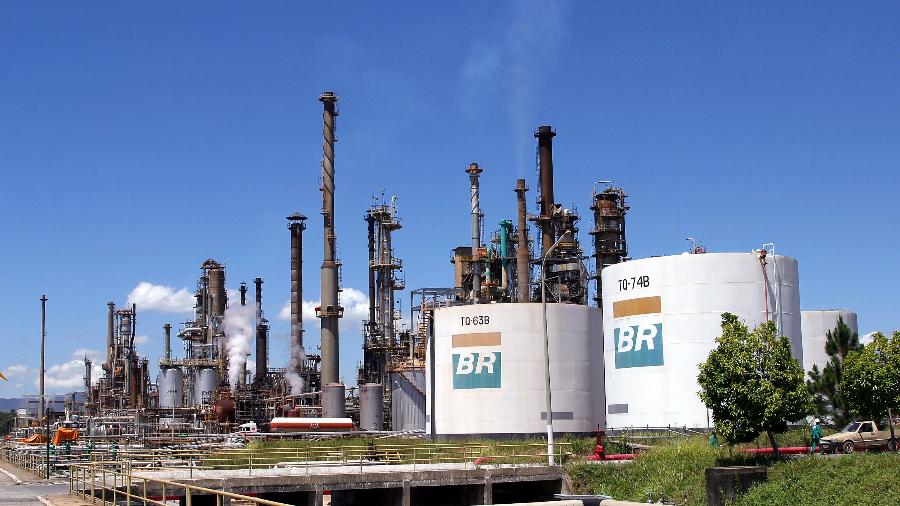 Diesel atinge novo recorde e preço médio já passa de R$ 7 em 12 estados