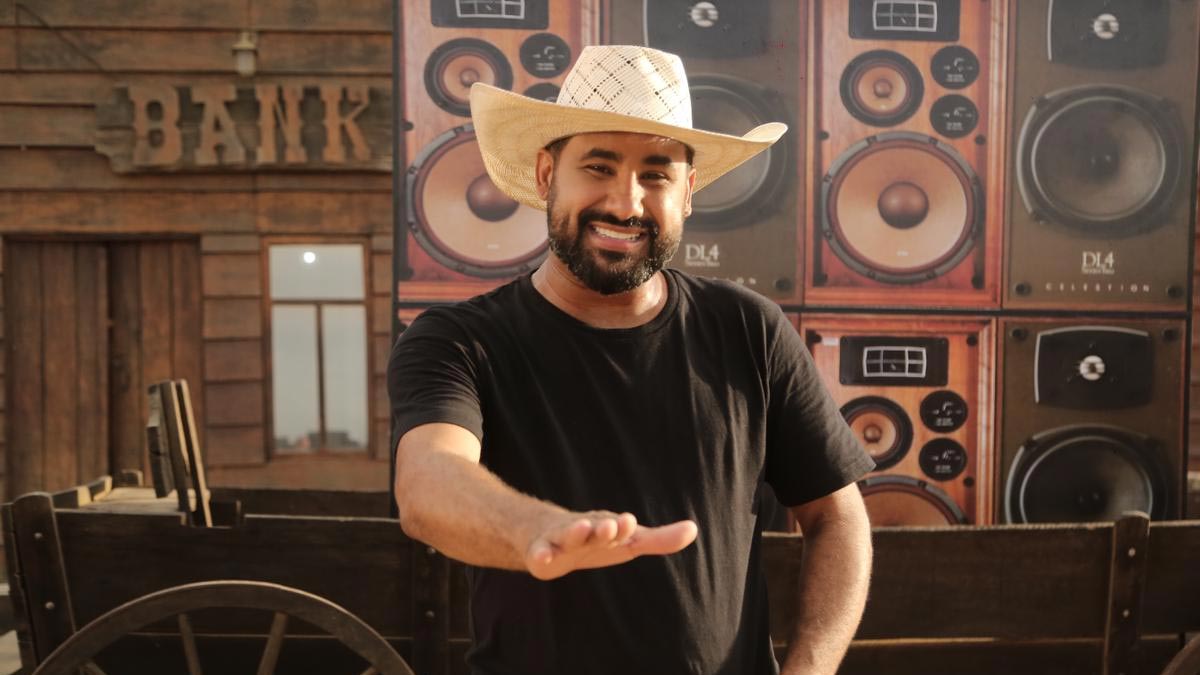 Raí Saia Rodada alcança topo do YouTube com Tapão na Raba