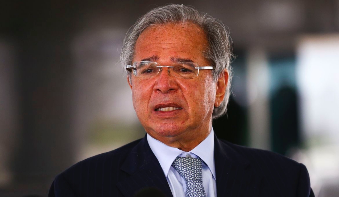 Guedes minimiza perda de R$ 30 bi: 'a hora de errar é agora'