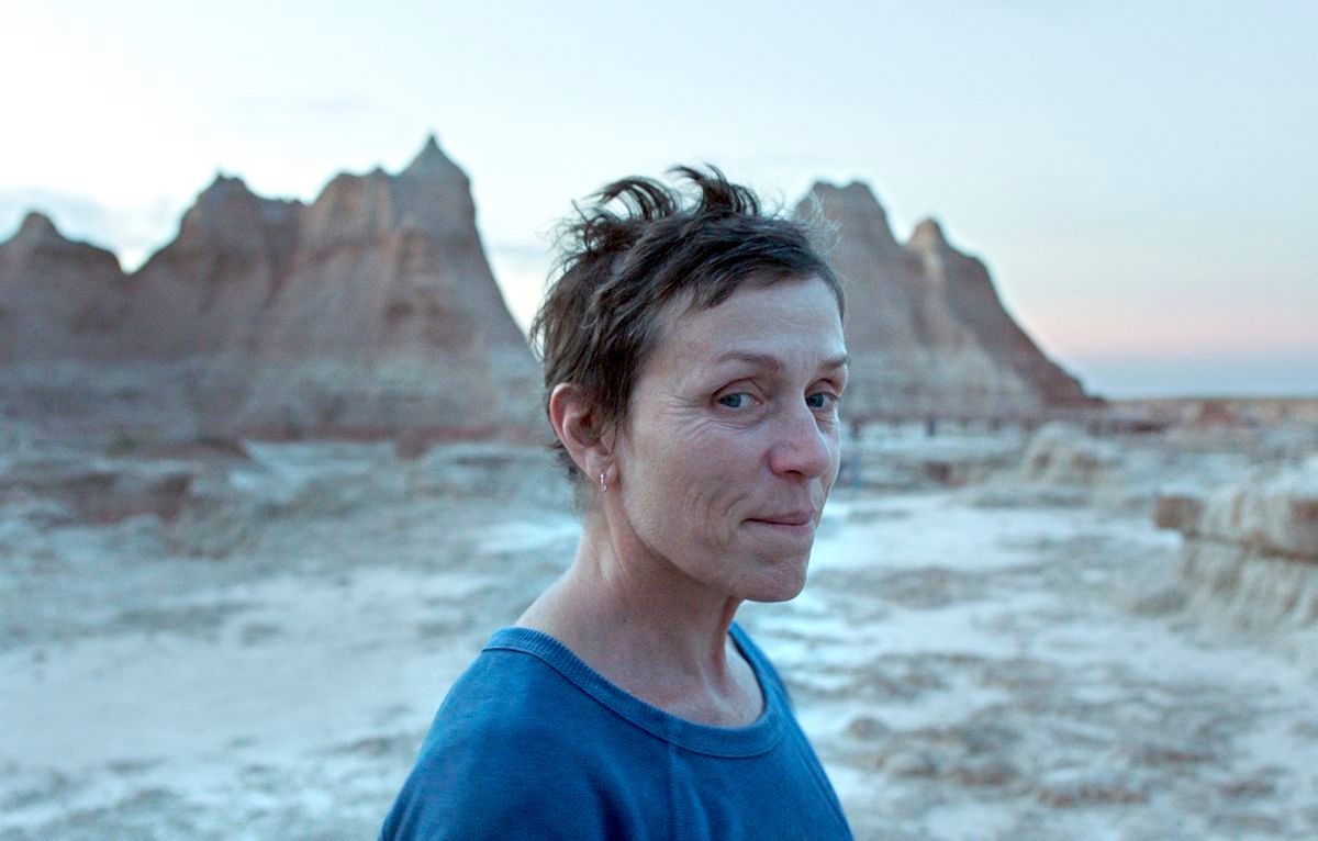 filme Nomadland Frances McDormand leva o Oscar de 'Melhor Atriz' pelo filme 'Nomadland'