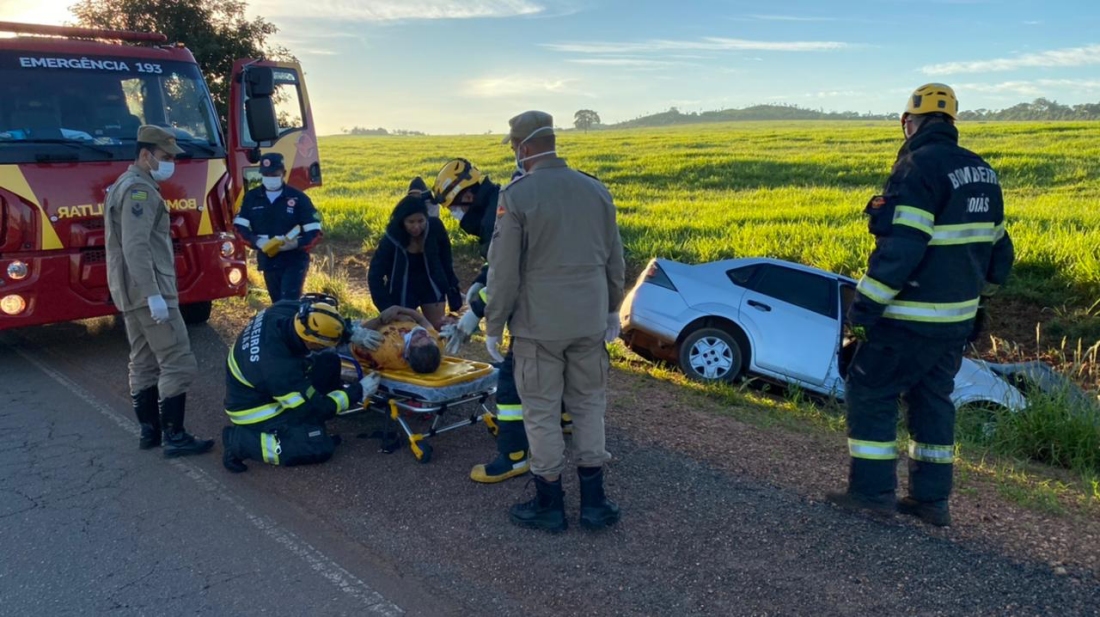 Acidente socorrido pelo Corpo de Bombeiros em Trindade (Foto: Divulgação)