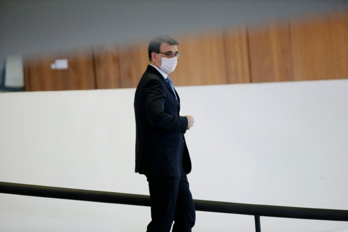 Governo manobra para manter linha ultraconservadora na diplomacia (Foto: Adriano Machado/Crosué)