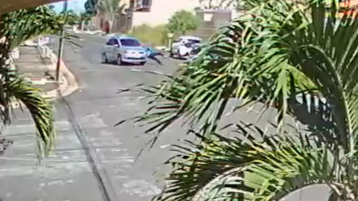 Após discussão, taxista atropela motorista de aplicativo em Caldas Novas