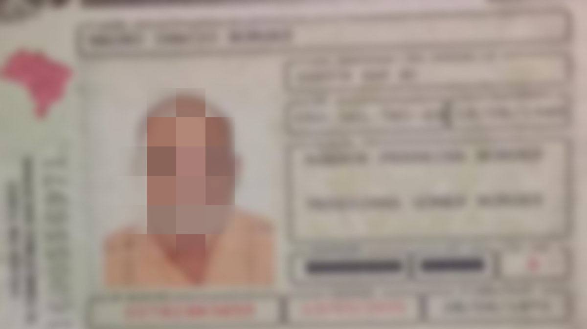 Homem fura sinal, atropela duas mulheres e foge sem prestar socorro em Anápolis (Foto: Reprodução)