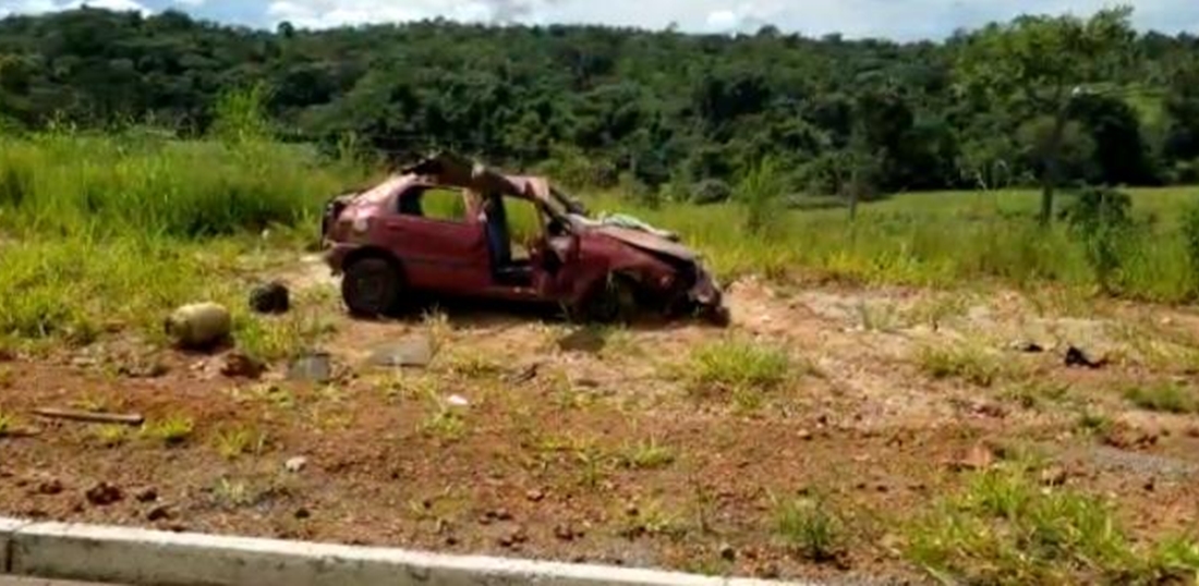 Motorista bate recorde de teor alcoólico, se envolve em acidente e deixa passageira ferida