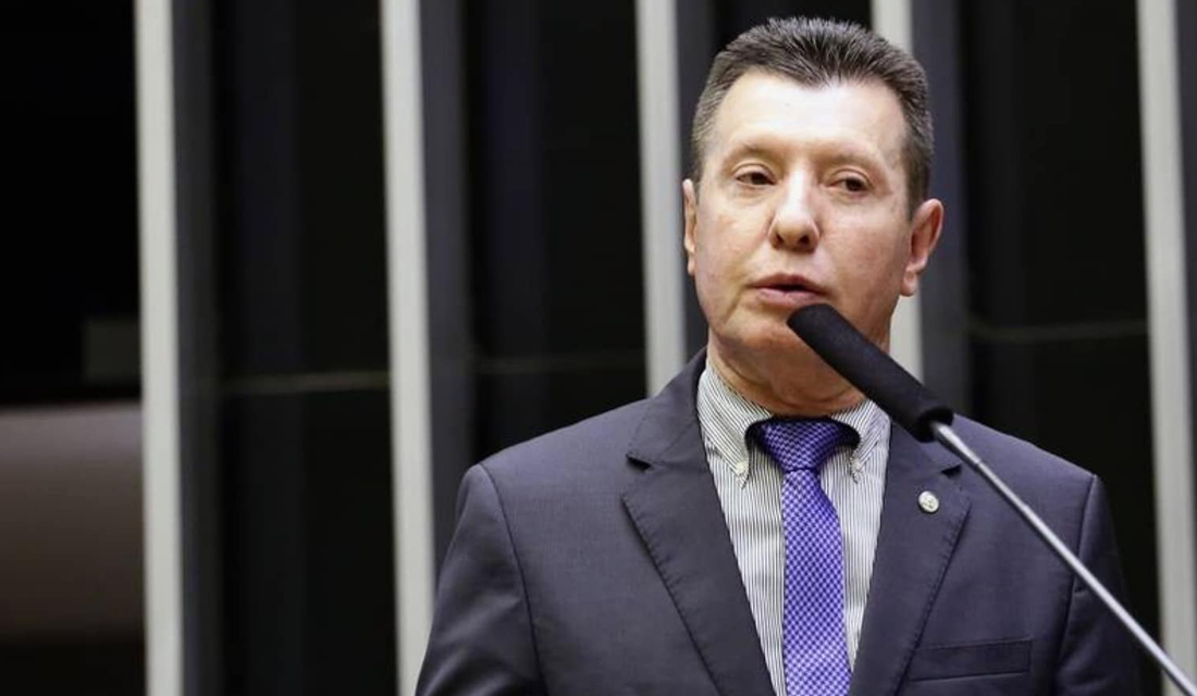 Tribunal de Justiça condena deputado goiano pagar R$ 33 mil por cheques devolvidos