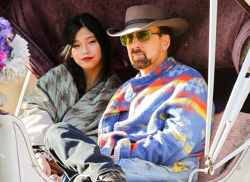 Nicolas Cage se casa pela quinta vez, com atriz 30 anos mais jovem; foto