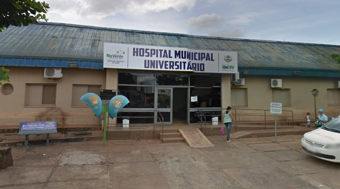 Presos constroem estrutura para tanque de oxigênio em hospital de Rio Verde