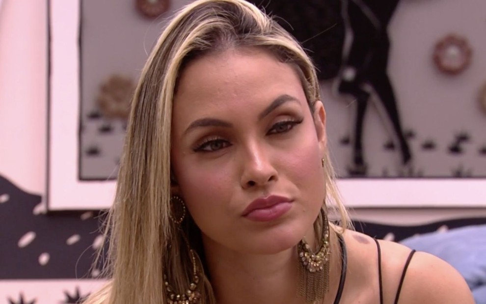 Sarah ter simpatia por Bolsonaro não significa apoiá-lo, diz assessoria