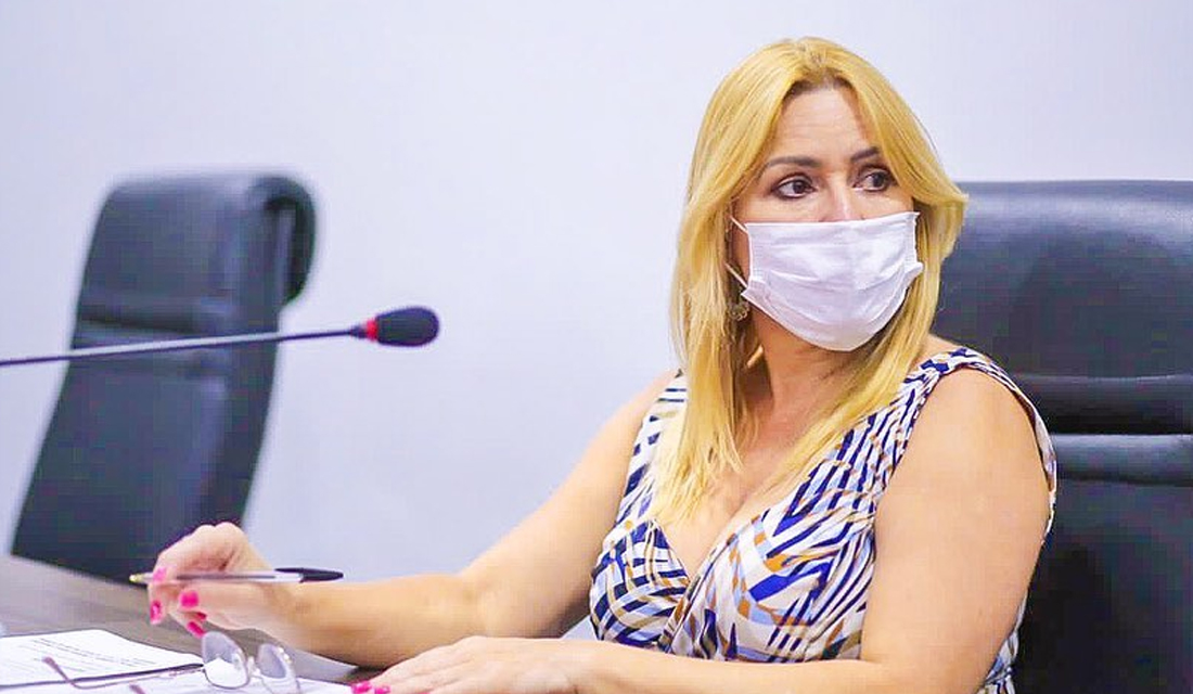 Vereadora em Aparecida, Valéria confirma convite para pasta de Educação em Goiânia