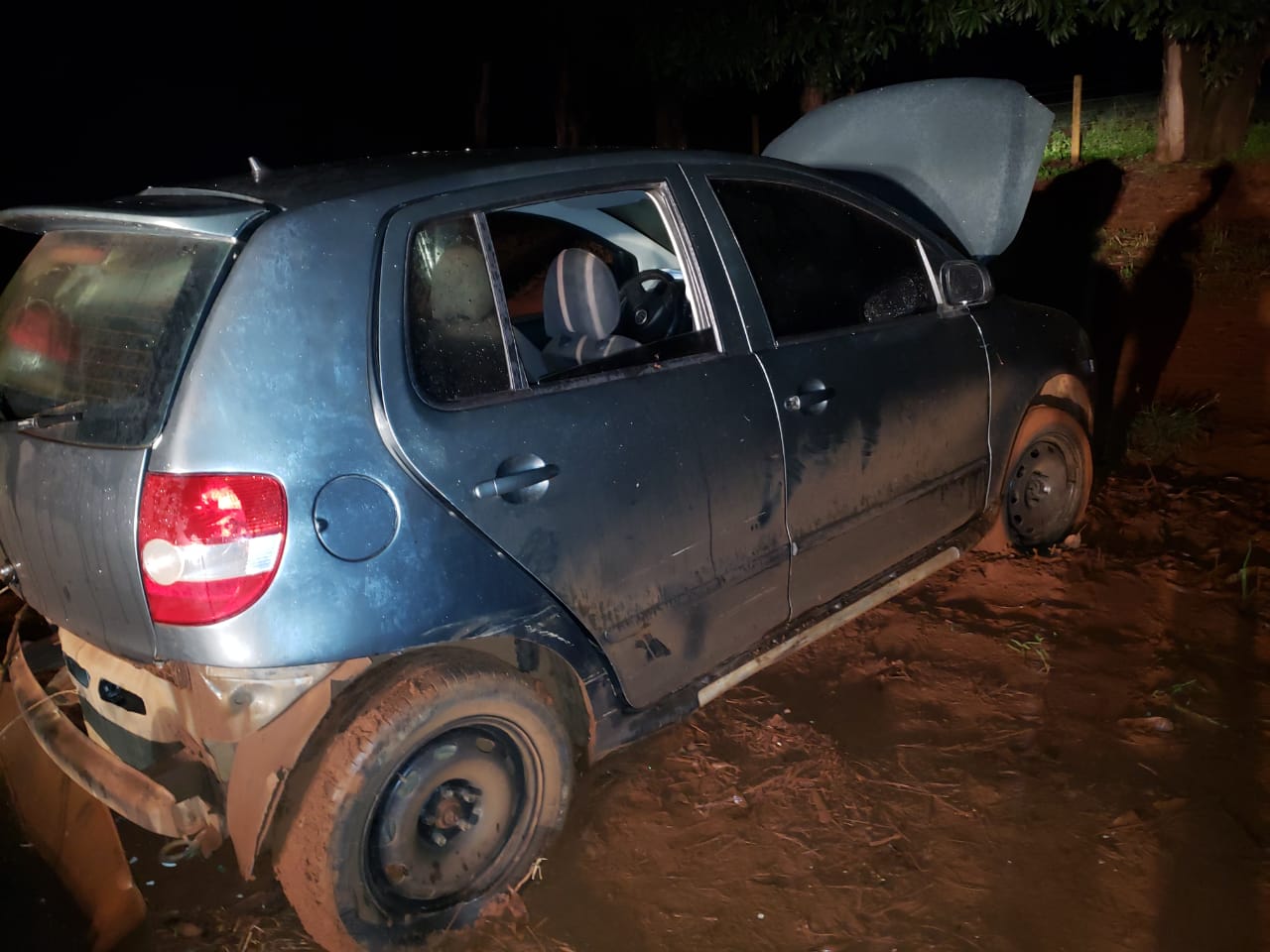 Colisão entre caminhão e carro causa morte de garota de 14 anos BR-452 (Foto: Reprodução/PRF)
