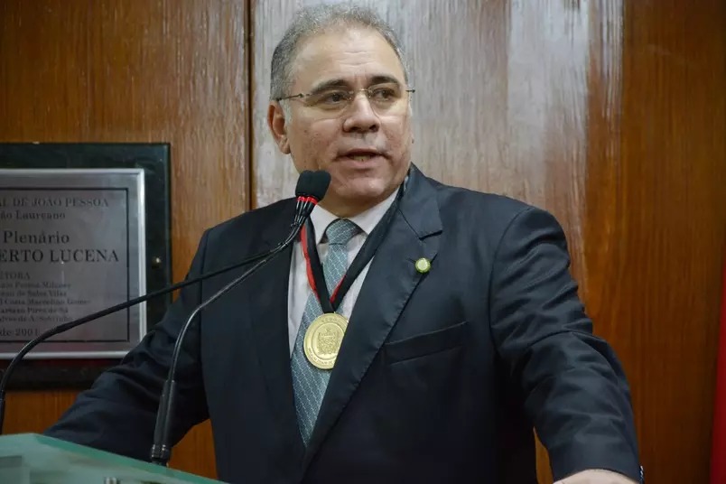 Novo ministro descarta lockdown nacional contra covid