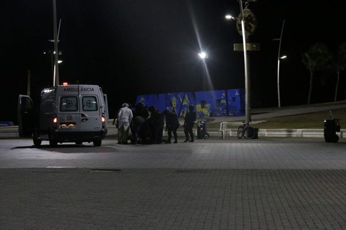 Morre policial baleado que 'surtou' no Farol da Barra, em Salvador (BA)