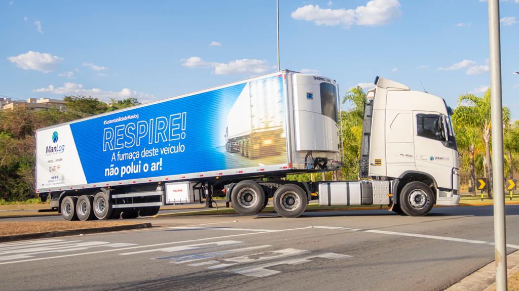 PUBLIEDITORIAL MANLOG