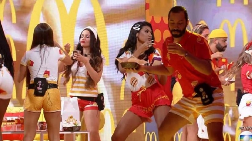 BBB festa BBB 21: festa tem crise de choro de Camilla e embate de Gil e Carla
