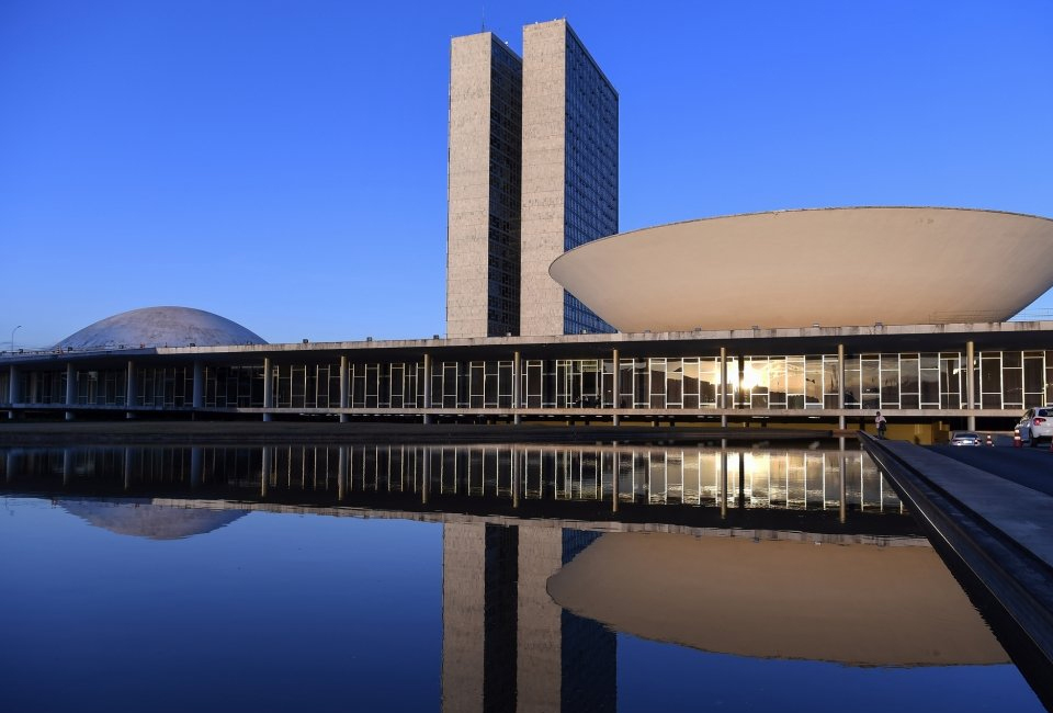 Apoiadores de Bolsonaro convocam caravanas pelo país a favor de Arthur Lira e voto impresso