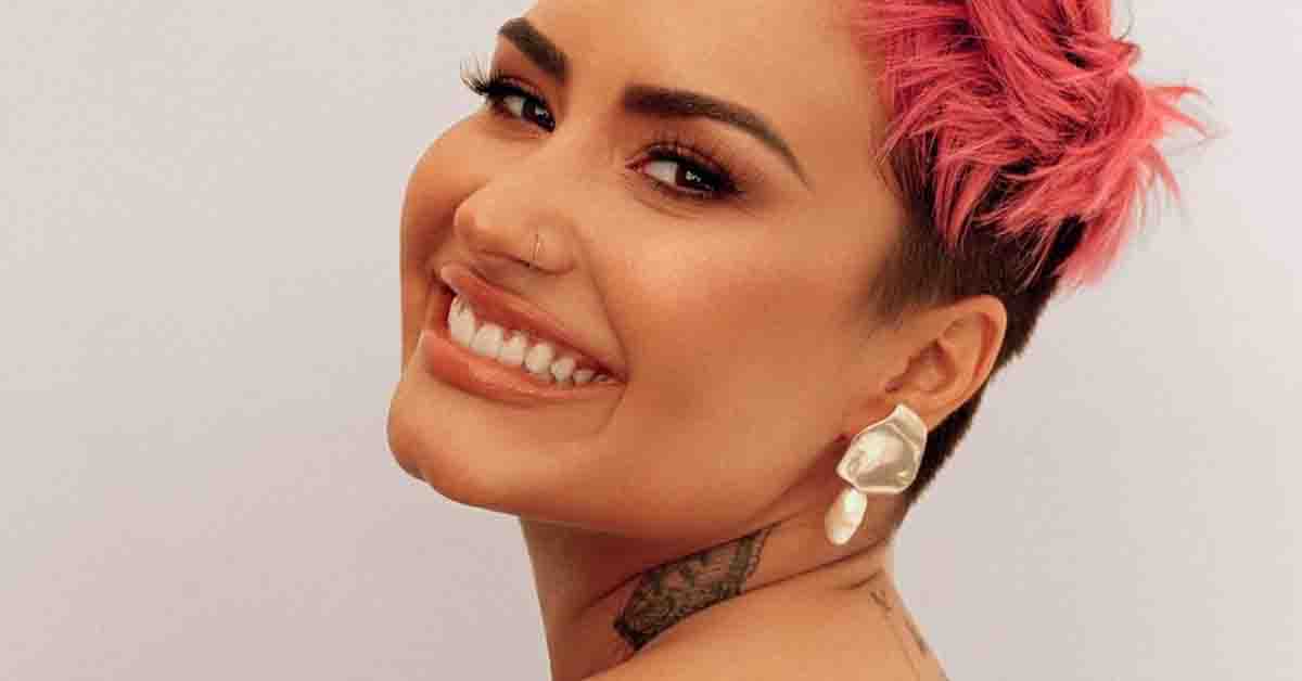 Demi Lovato revela recaída e que achou alívio na maconha