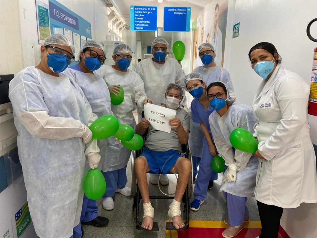 o Estado, há 243.031 casos suspeitos em investigação. Já foram descartados 400.501 casos.