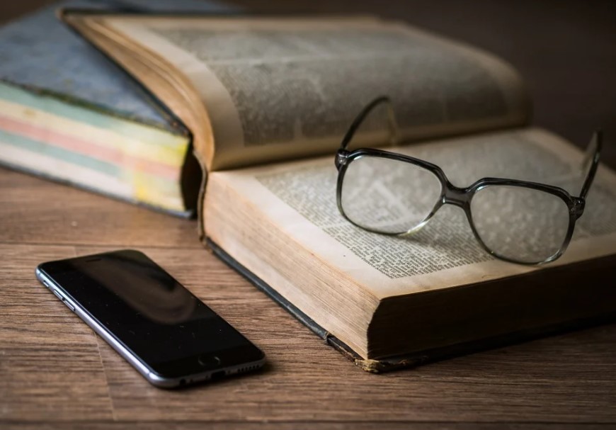 diálogos literários sesc go