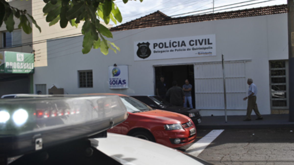 A ex-primeira-dama da cidade e mais de sete outras pessoas foram indicadas por omissão aos crimes