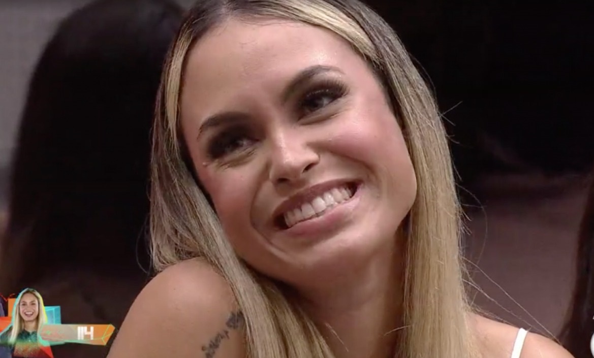 Sarah diz que deixou de seguir Bolsonaro antes de entrar no BBB 21; vídeo