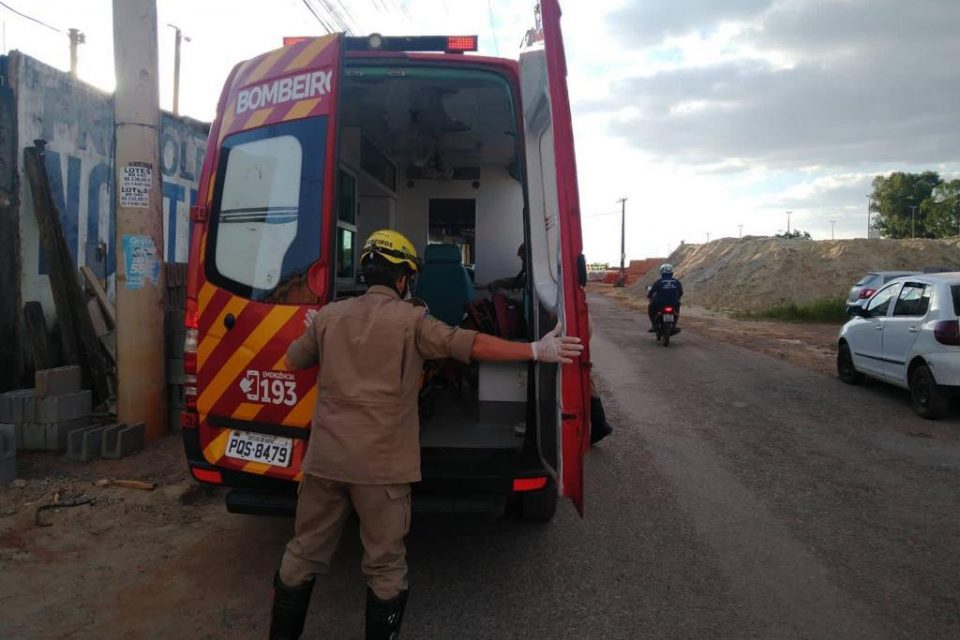 Homem morre após receber choque em betoneira, em Luziânia 