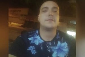 Motorista de app morre atropelado ao colocar combustível em carro, na GO-070