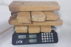 A Polícia Militar (PM) desarticulou uma quadrilha suspeita de vender drogas em Itaberaí, Itapuranga, Heitoraí, Itaguaru e Itaguari, em Goiás - PM desarticula quadrilha que vendia drogas em Itaberaí, Itapuranga, Heitoraí, Itaguaru e Itaguari