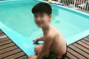 Empregada diz que mãe dava remédio de ansiedade para Henry 3 vezes ao dia