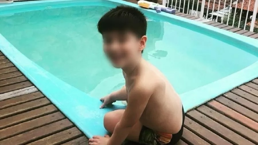 Empregada diz que mãe dava remédio de ansiedade para Henry 3 vezes ao dia