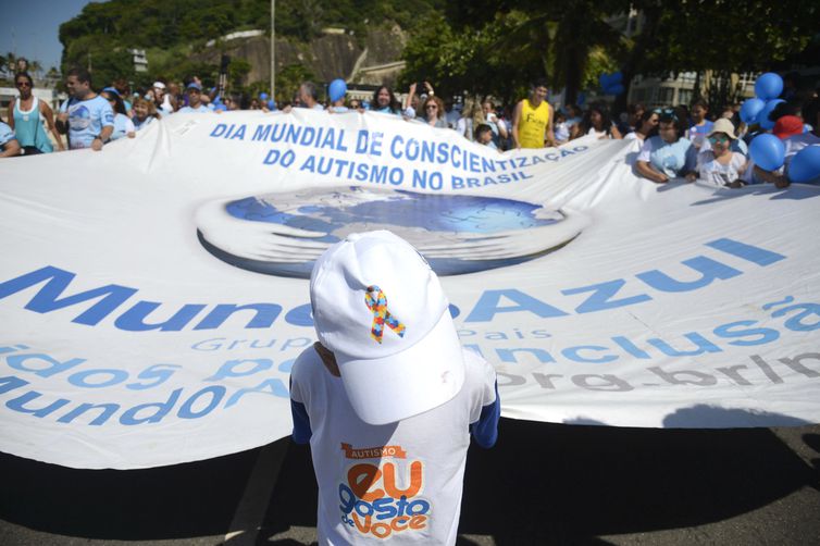 Rio de Janeiro - Caminhada do Dia Mundial da Conscientização do Autismo - Tânia Rêgo/Agência Brasil/Arquivo