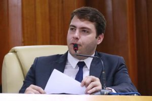 Vereador pede parecer do Tesouro Nacional em projeto que autoriza empréstimo de R$ 1 bilhão