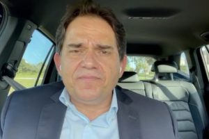 Atividades flexibilizadas, protocolos sanitários não, diz Fecomércio