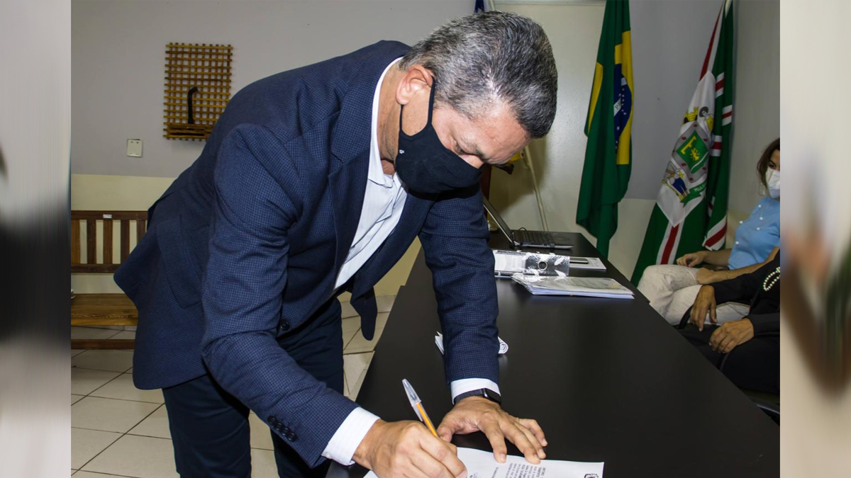 Engenheiro alagoano, Alex Gama assume presidência da Comurg