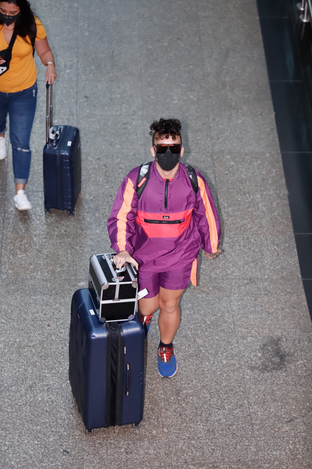 Gloria Groove no Aeroporto de Congonhas