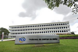 TCU começa a apurar compra de 35 mil comprimidos de Viagra para as Forças Armadas