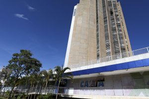Caixa realiza pagamento do auxílio emergencial a nascidos em junho