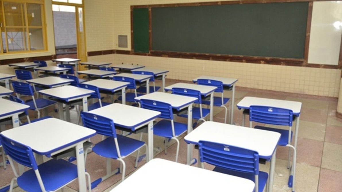 Goiás gastou quase 5% a menos com educação que o mínimo estabelecido no primeiro semestre